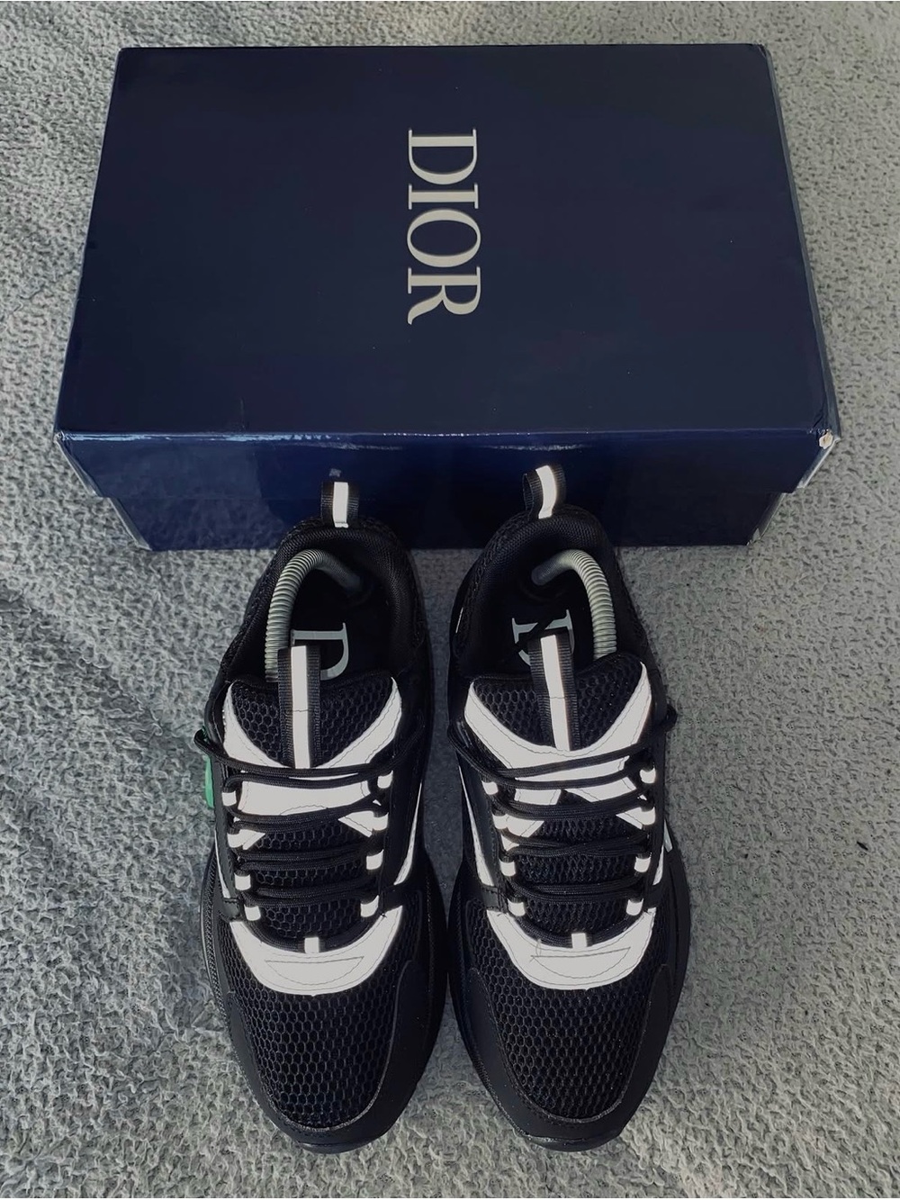 Dior b22 Black and White Men's Lace-Up Sneakers